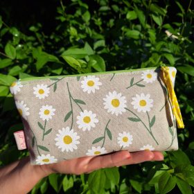 MIniMindenes "Margaréta" neszesszer