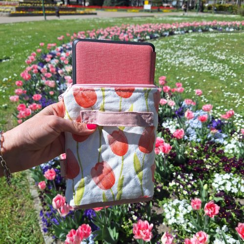 E-book borító /könyv tartó tulipán mintával