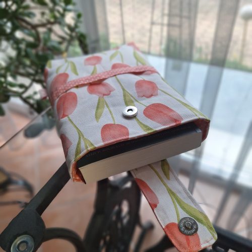 Könyv szütyi /könyv borító /könyv tartó tulipán mintával