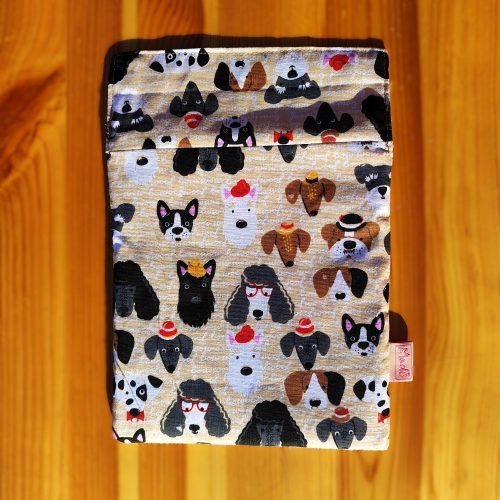 Nasi Tasi "Kalapos Kutyák", mérete 17x19 cm