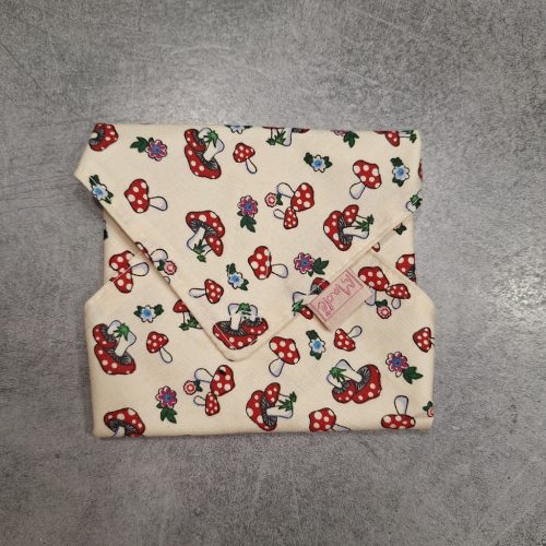 "Gombás"- Újrahasználható, mosható, pamut textil szalvéta, Újraszalvéta, Re-szalvéta, mérete 27x27cm